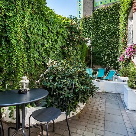 The Secret Garden Albergue *