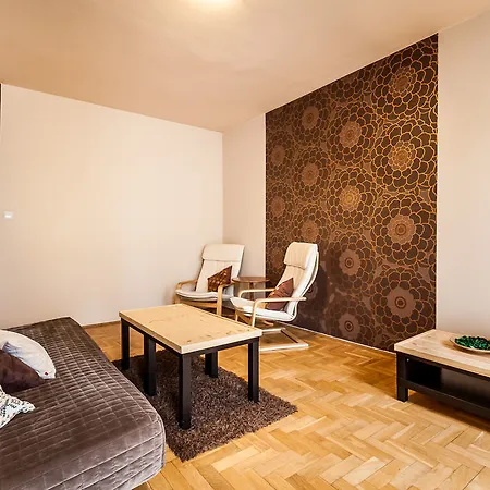 The Secret Garden Ostello