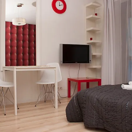 旅馆 The Secret Garden *